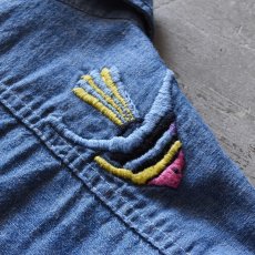 画像14: 1970s OSHKOSH 刺繍シャンブレーシャツ　 "MADE IN USA"　 表記15 REG  (14)