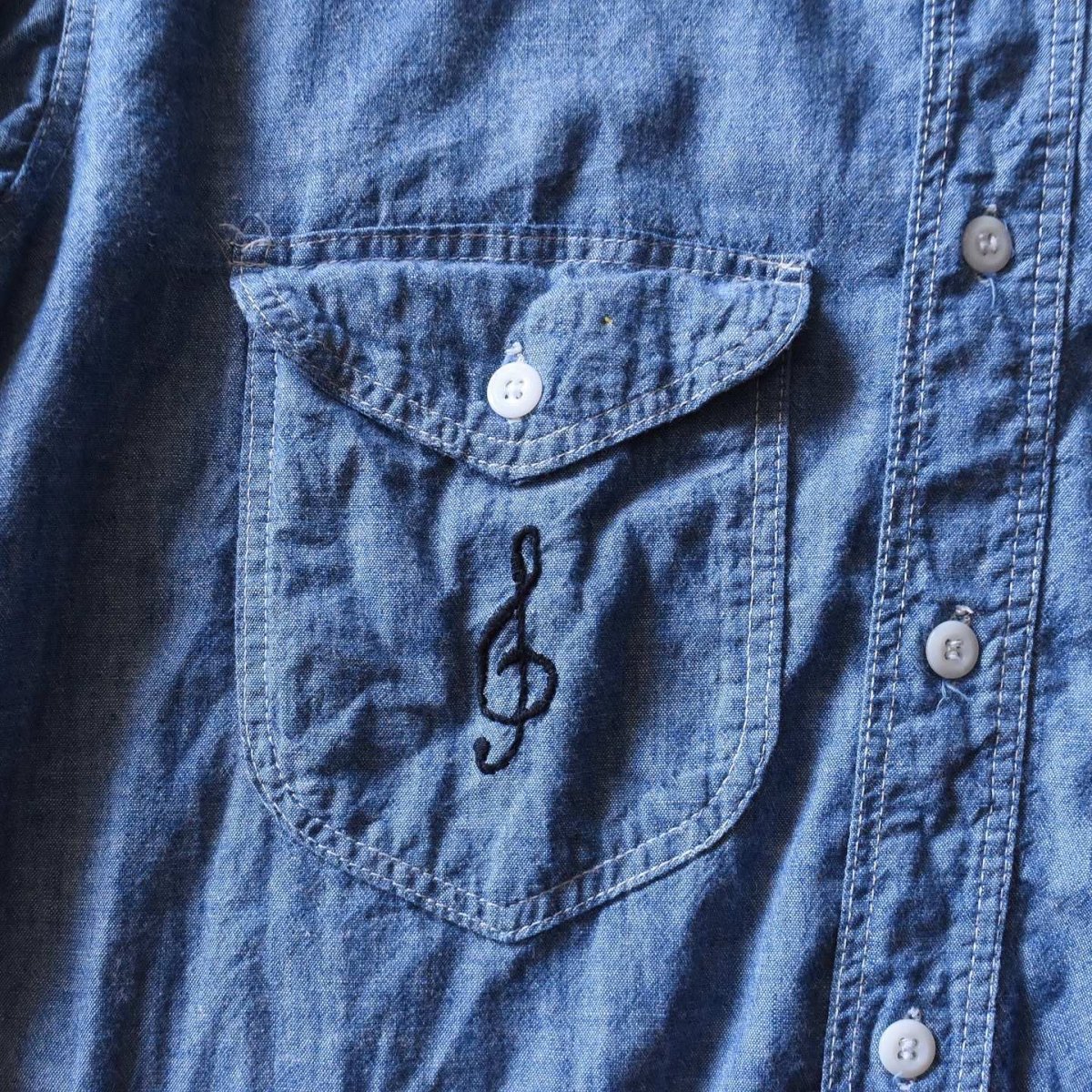 画像7: 1970s OSHKOSH 刺繍シャンブレーシャツ　 "MADE IN USA"　 表記15 REG  (7)