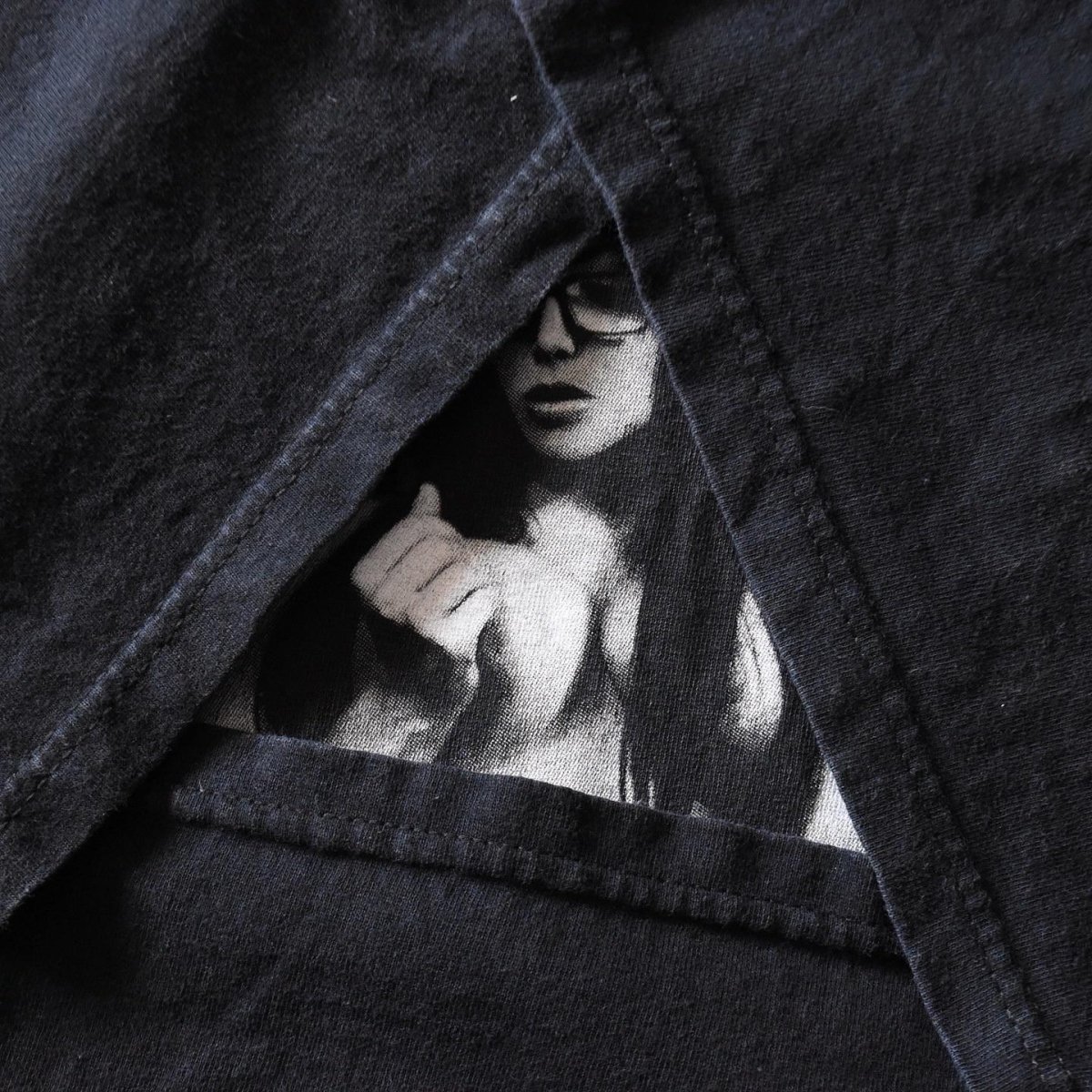 画像7: Tits "CYBER FREAK" エロTシャツ　 "MADE IN USA"　 表記XL  (7)