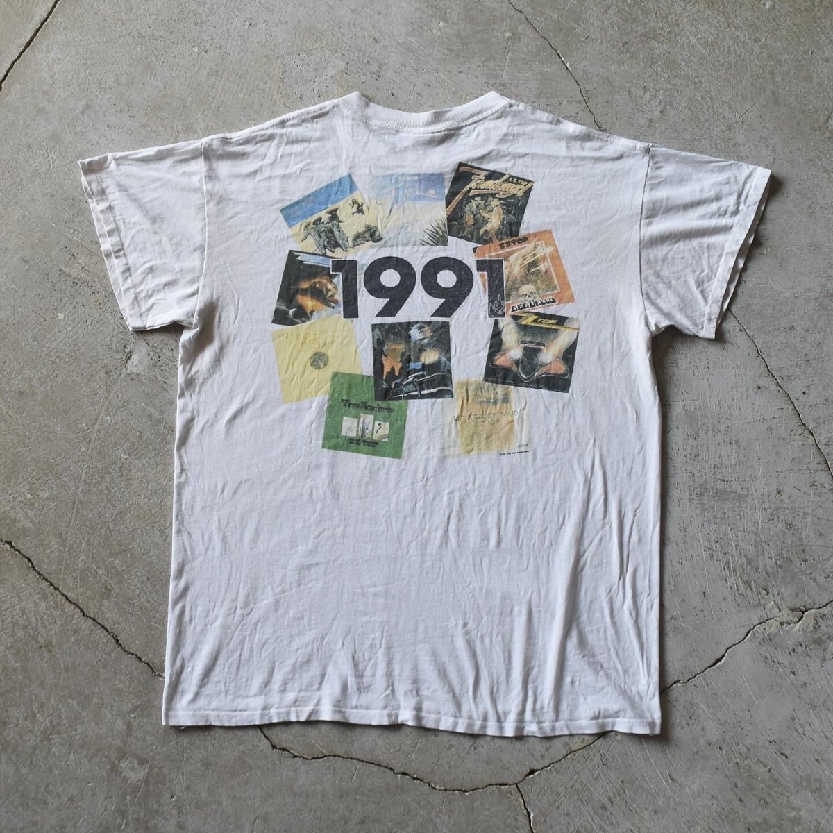 画像2: 1990s ZZTOP '91 WORLD TOUR Tシャツ　 "MADE IN USA"　 表記ONE SIZE(実寸XL)  (2)