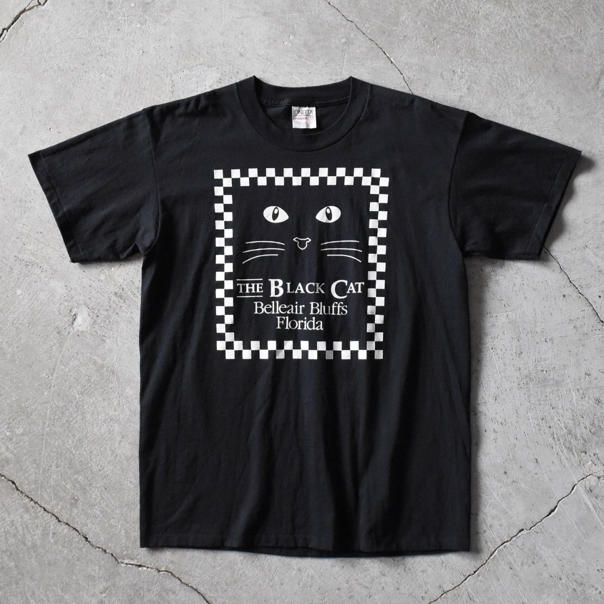 画像1: 1990s THE BLACK CAT Tシャツ　 "MADE IN USA"　 表記L  (1)