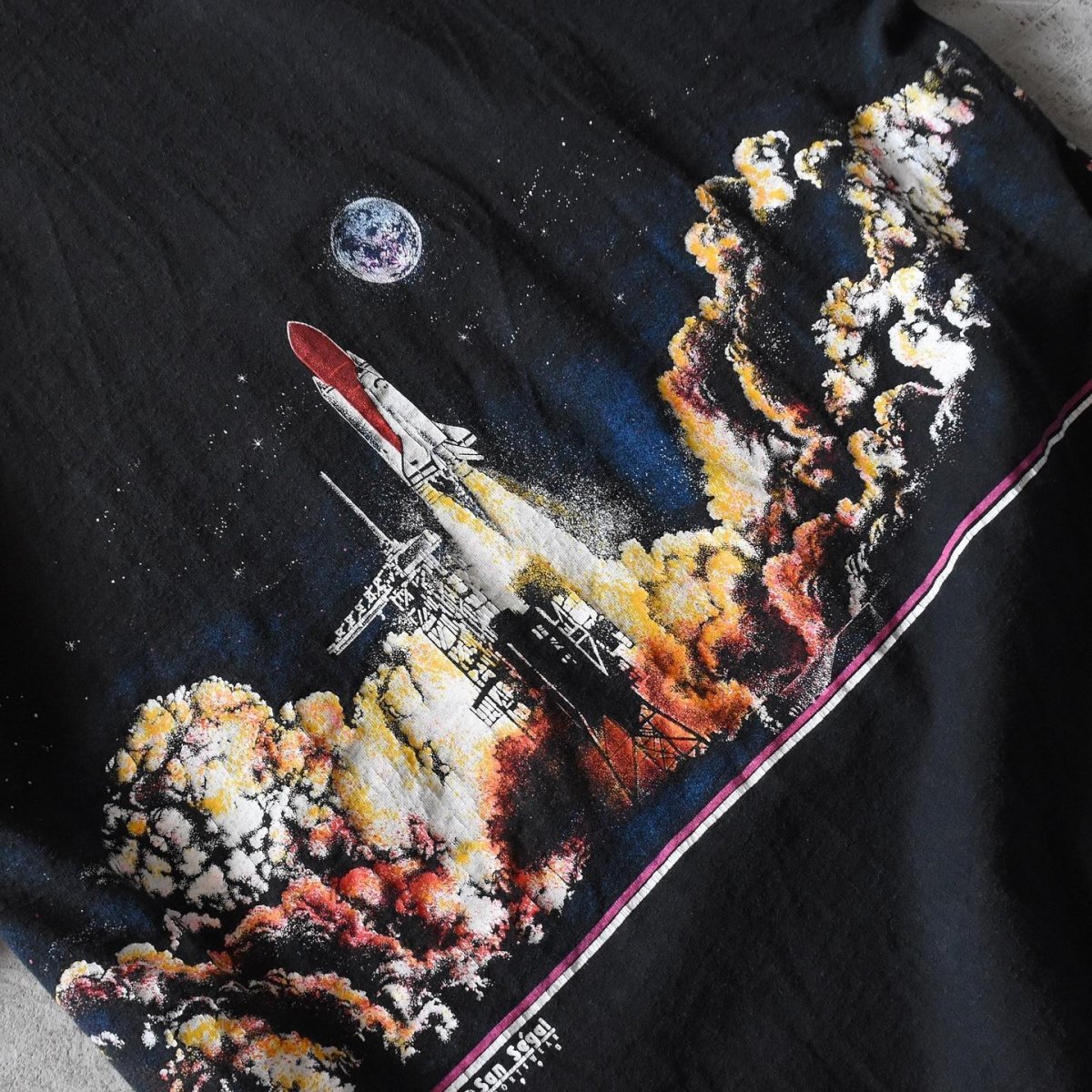 画像8: 1990s ケネディ宇宙センター 両面プリントTシャツ　 "MADE IN USA"　 表記XL  (8)