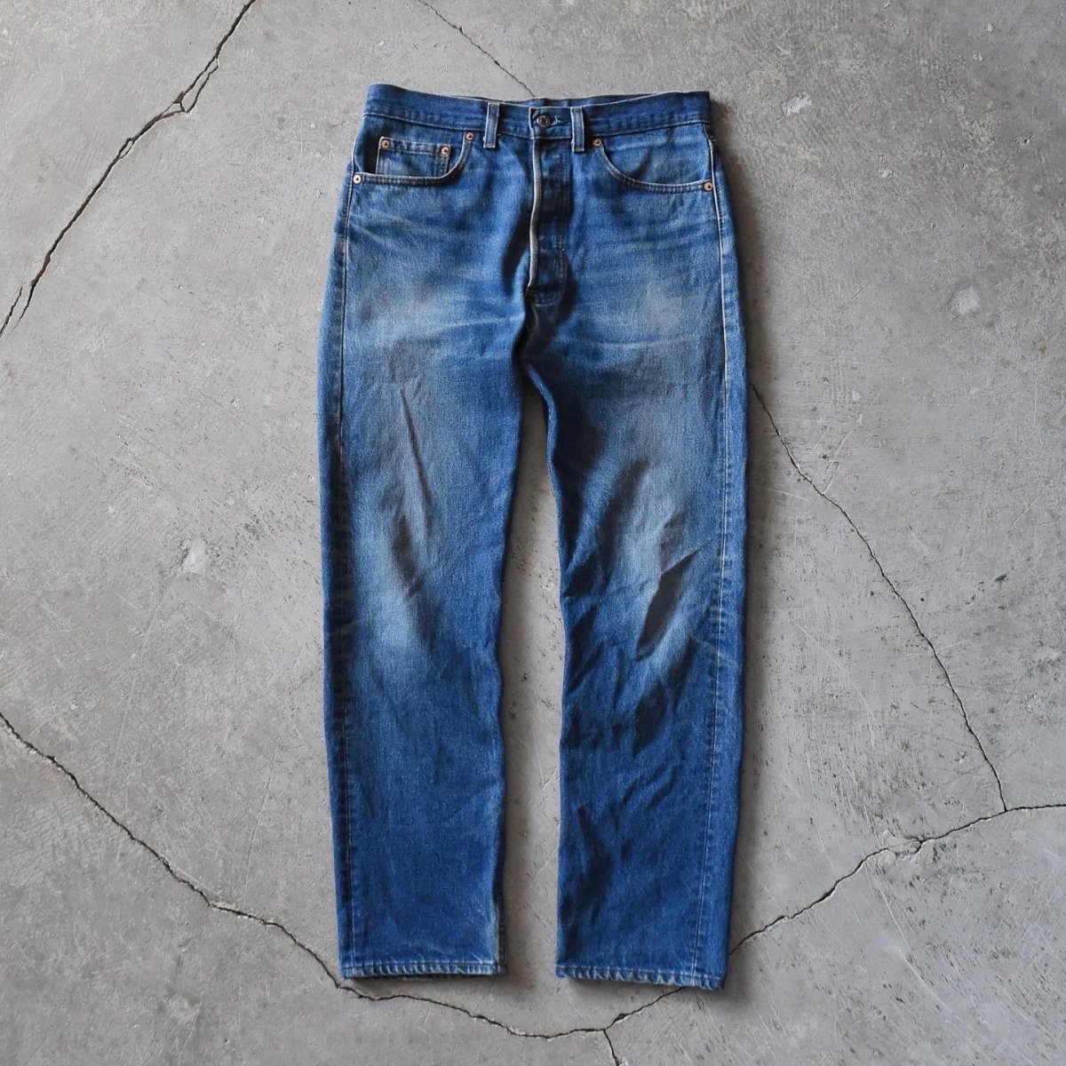 画像1: 1990s Levi's 501　 "MADE IN USA"　 表記W33 L33  (1)