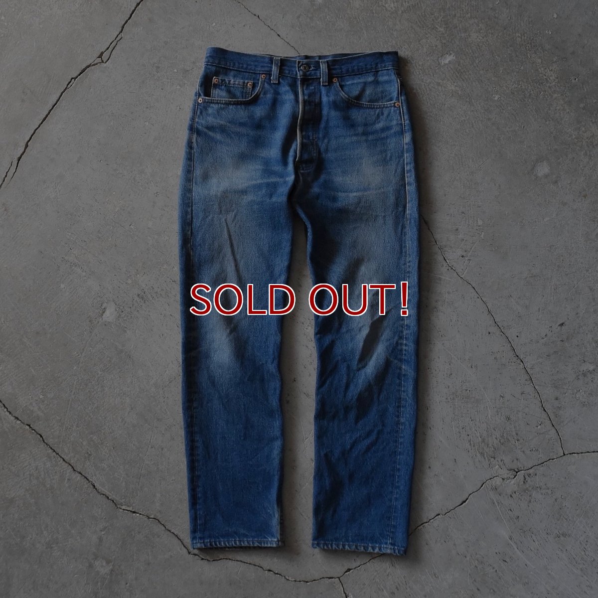 画像1: 1990s Levi's 501　 "MADE IN USA"　 表記W33 L33  (1)