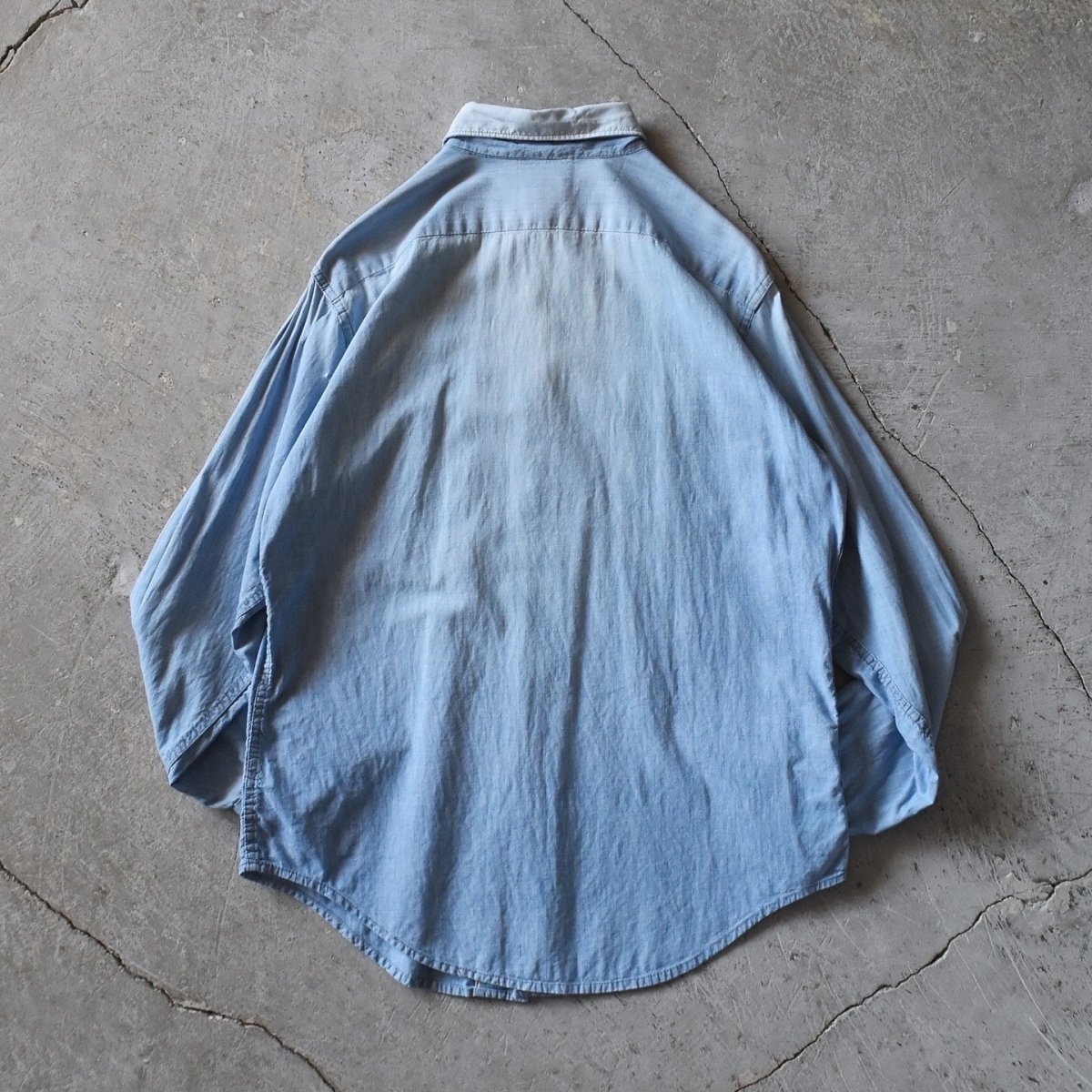 画像2: 1960s BURLINGTON シャンブレーシャツ　 実寸L  (2)