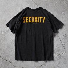 画像2: 1990s SECURITY ロゴTシャツ　 "MADE IN USA"　 表記XL  (2)