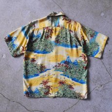 画像2: 1950s POLYNESIAN SPORTSWEAR ハワイアンシャツ　 "ちりめんレーヨン"　 実寸ML  (2)