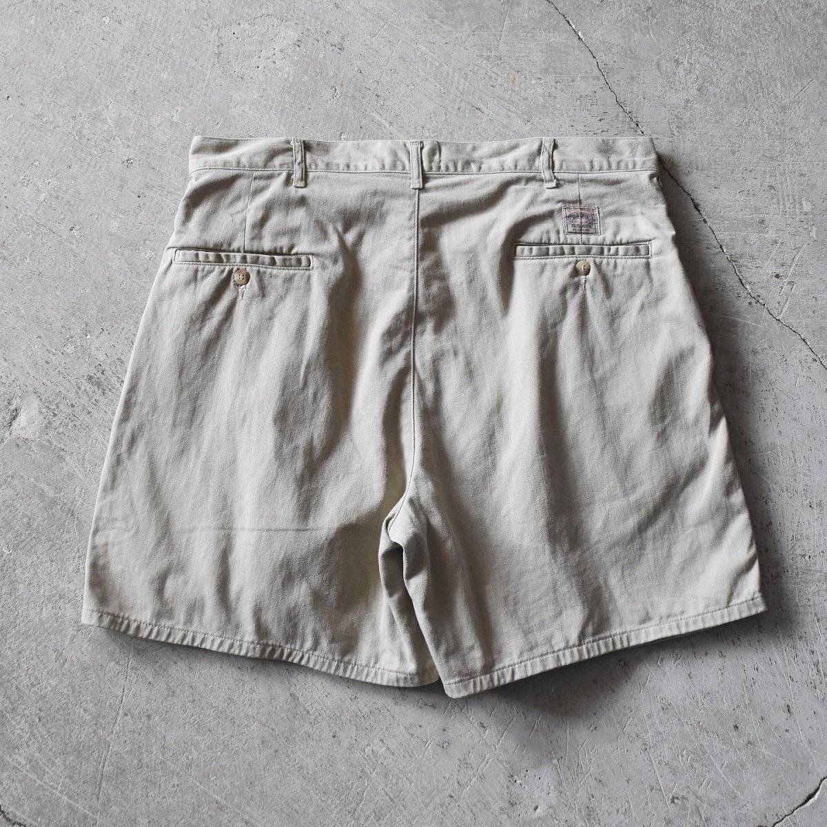 画像2: 1990s Polo by RalphLauren POLO CHINO チノショーツ　 "MADE IN USA"　 表記W36  (2)