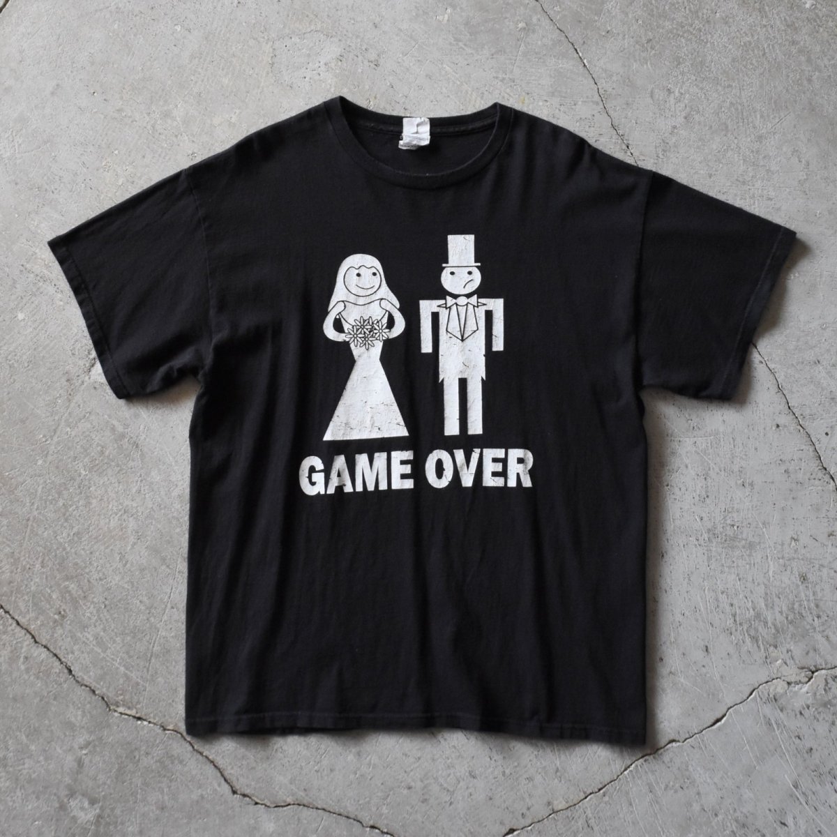 画像1: 結婚はゲームオーバーTシャツ　 表記L  (1)