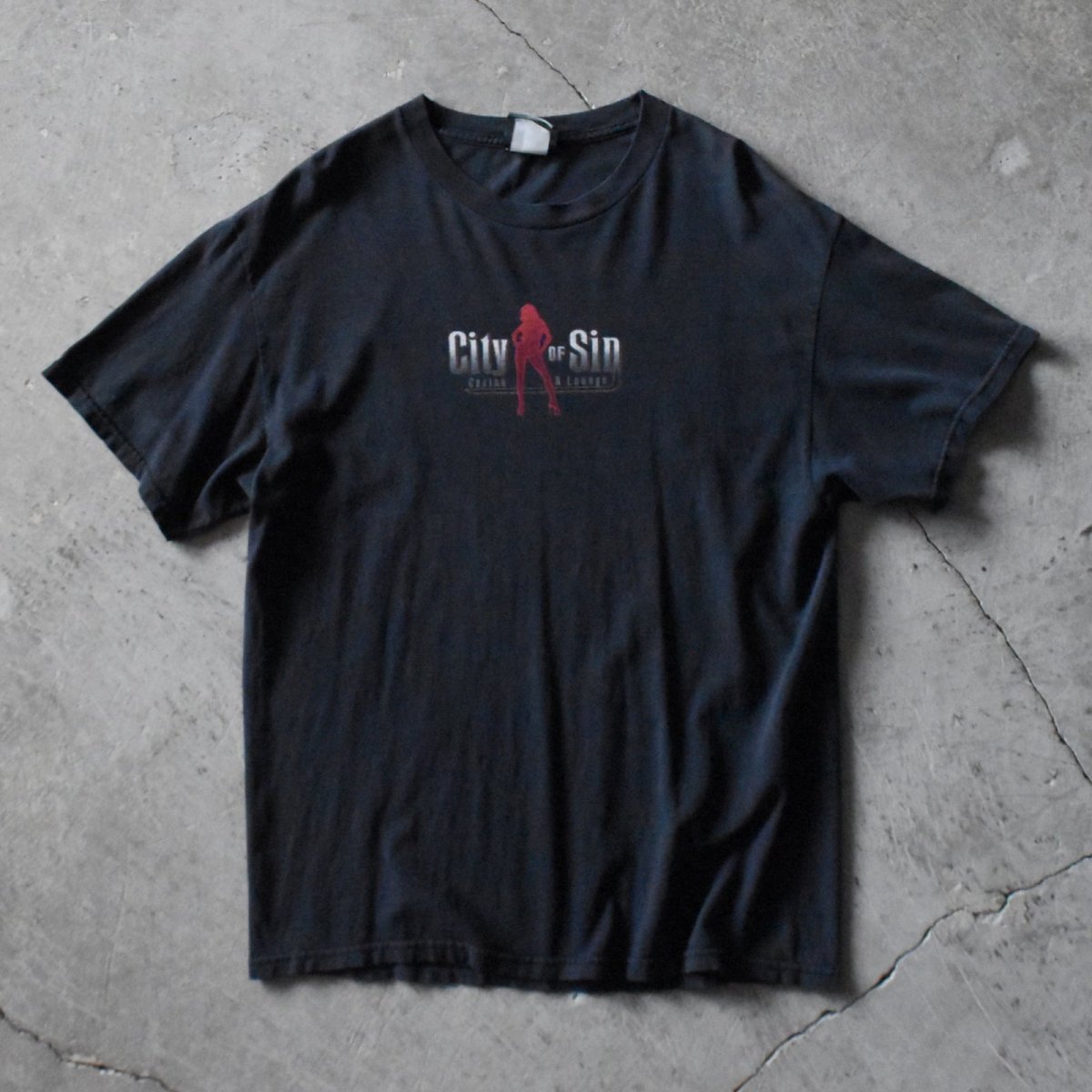 画像2: 2000s CITY OF SIN エロTシャツ　 実寸L  (2)
