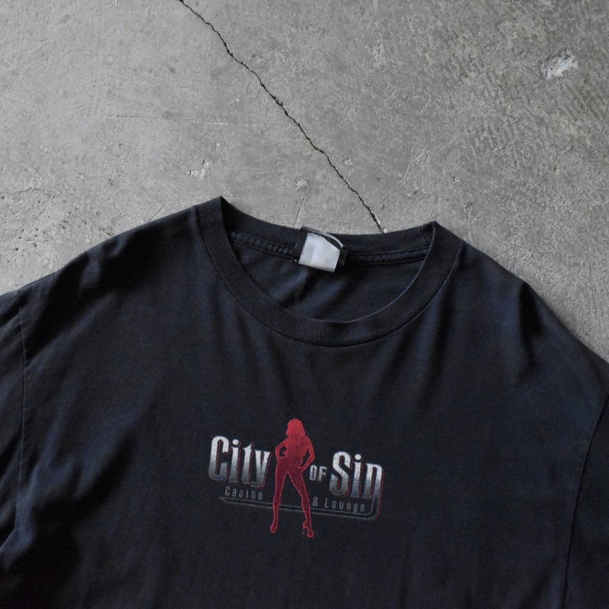 画像4: 2000s CITY OF SIN エロTシャツ　 実寸L  (4)