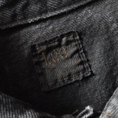 画像3: 1980s Lee "THE MOVIE CHANNEL" デニムジャケット　 "OVER-DYE BLACK"　 実寸L  (3)