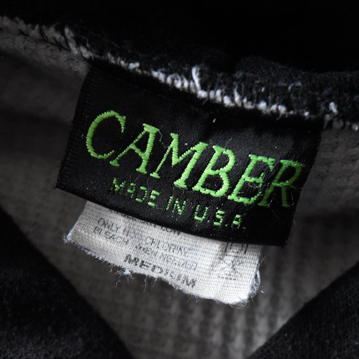 画像2: CAMBER 裏サーマルパーカー　 "MADE IN USA"　 表記M  (2)