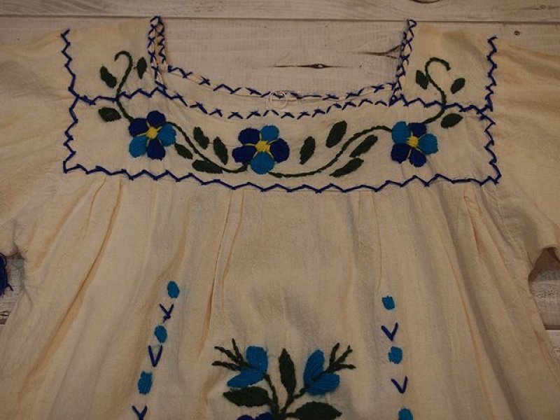 画像1: メキシカン刺繍ワンピース