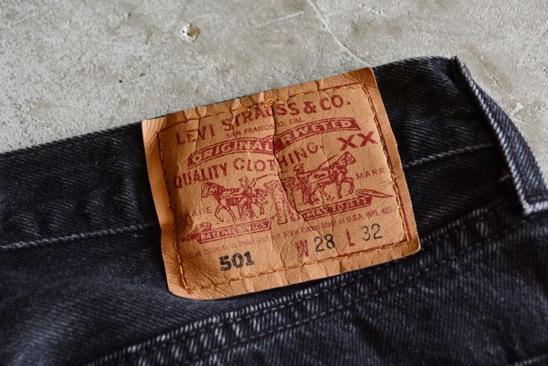 1990s Levi's 501 ブラックデニム 表記W28 L32 - 古着屋HamburgCafe