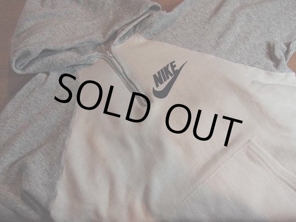 画像4: 1970s【NIKE】オレンジタグプルオーバーツートンスウェットパーカー (4)