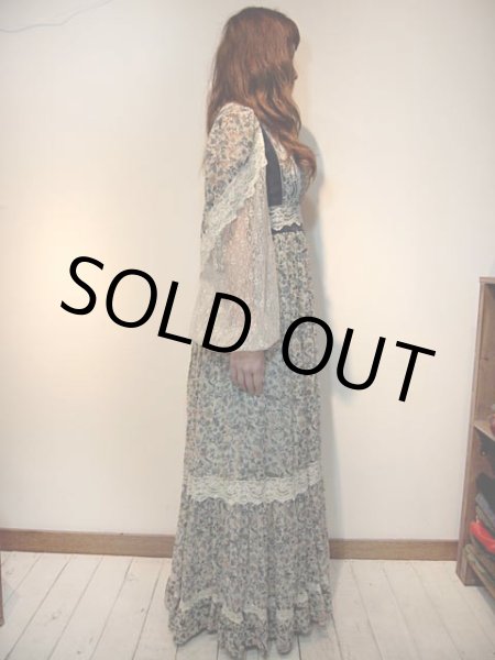 画像3: 【GUNNE SAX ガンネサックス】ベロア×レース切替花柄ワンピース (3)