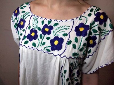 画像1: メキシカン刺繍ワンピース