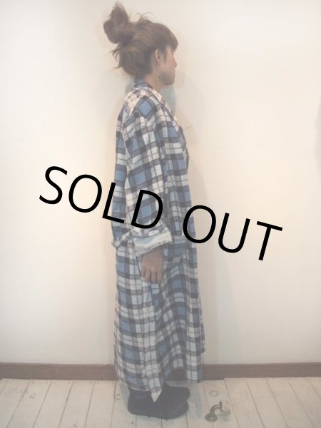 画像2: 1970s【PILGRIM】ネルガウン (2)