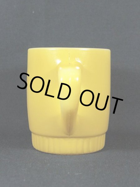 画像2: 1960s【FireKing】リブボトムマグ・黄 (2)