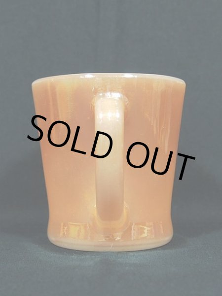 画像2: 60s【FireKing】Dハンドルマグ・ピーチラスター (2)