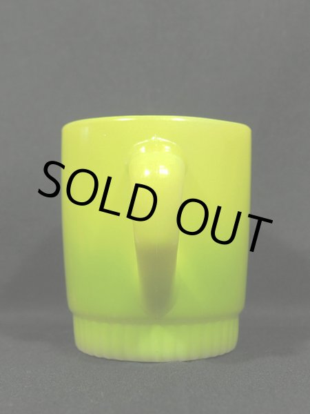 画像2: 60s-70s【FireKing】リブボトムマグ・ライトグリーン (2)