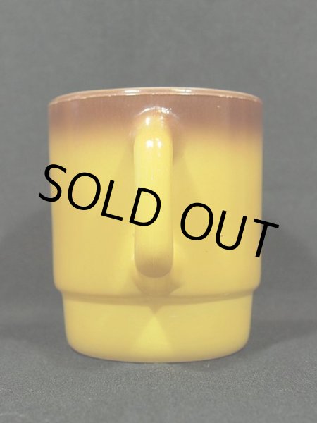 画像2: 60s-70s【FireKing】スタッキングマグ・茶黄土 (2)