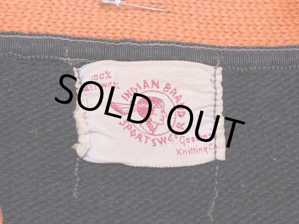 画像3: 1940s〜【INDIAN BRAND SPORTSWEAR】ツートンレタードカーディガン　黒オレンジ (3)