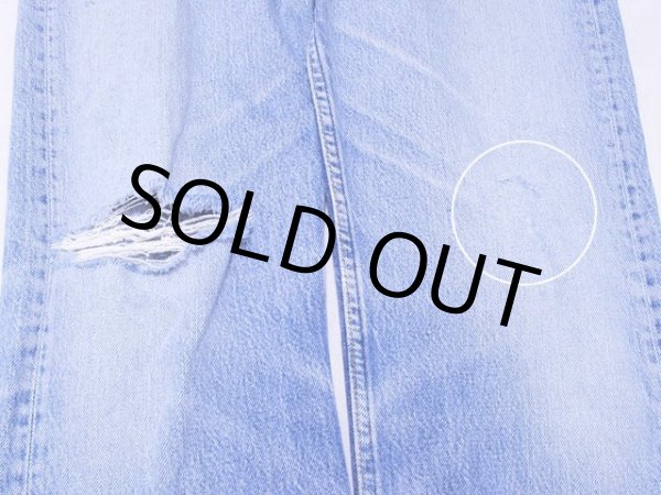 右膝のクラッシュと左膝のダメージ