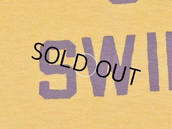 胸付近に小さなダメージ