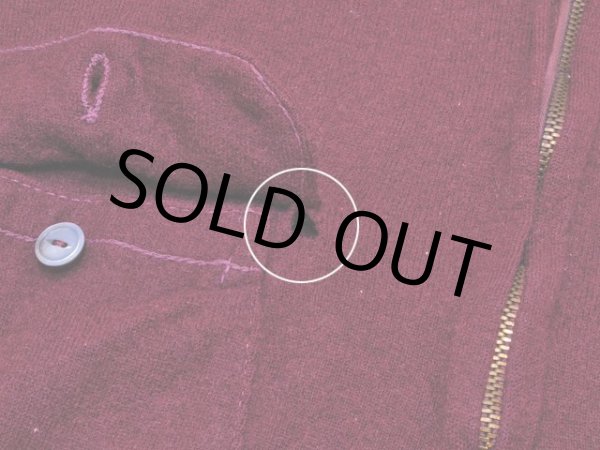 右胸ポケットフラップ付け根にダメージ