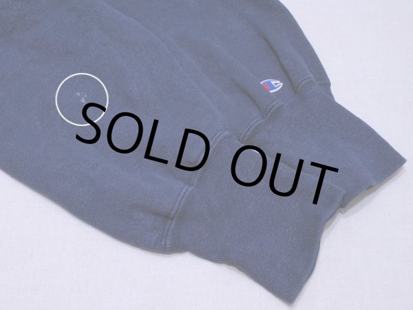 左袖口に色落ちのようなもの。