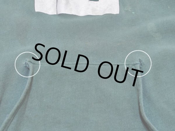 ポケット付け根にダメージ。