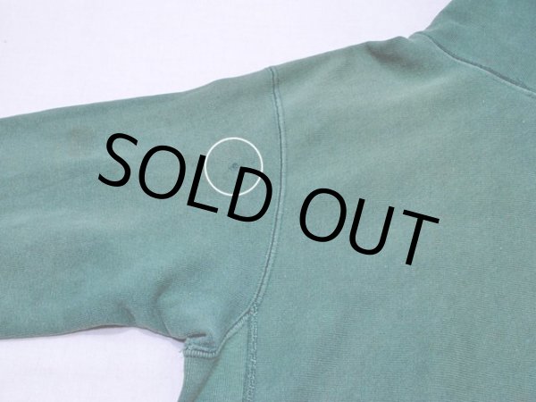 左袖付け根に少々ダメージ。