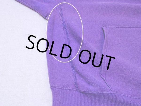 右サイドにダメージ。