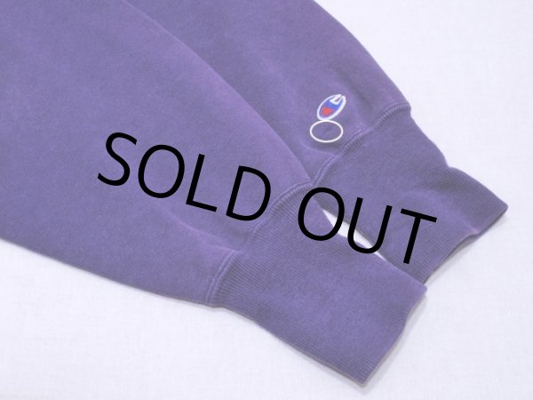 左袖口に僅かなダメージ。