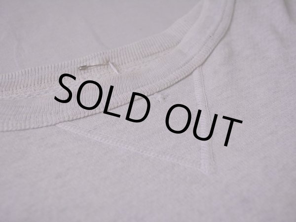 前V部分に小さなリペア、首周りに僅かなダメージ。