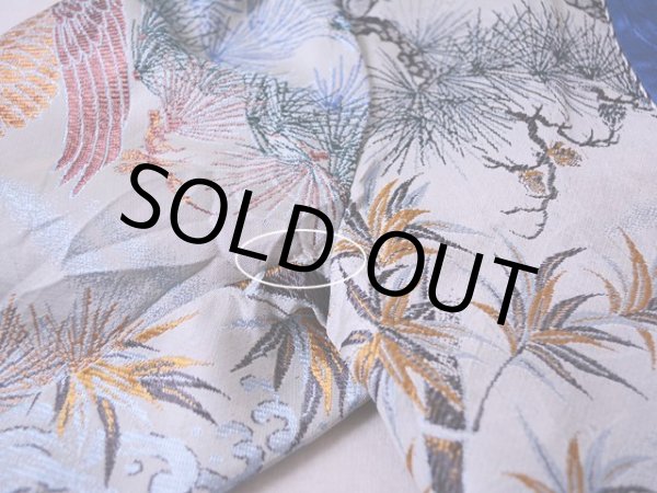 右袖付け根に少々ステッチホツレ。