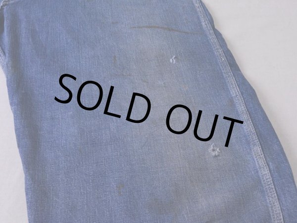 左足に少々ダメージ。