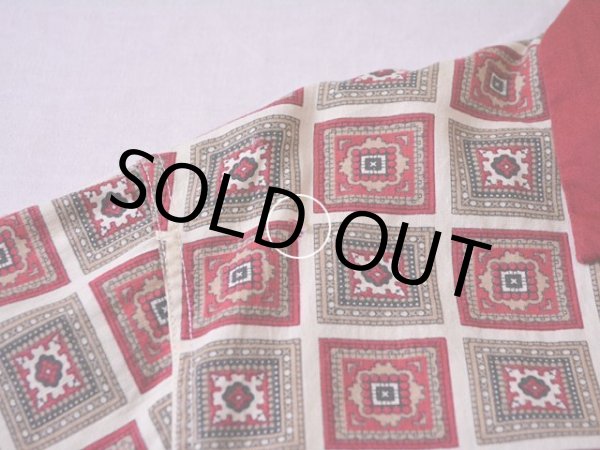 右肩付近に小さなダメージ。