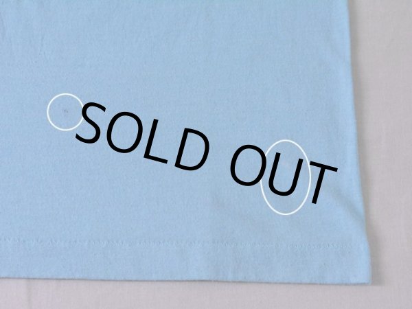 フロント裾に僅かな色落ち・汚れ。