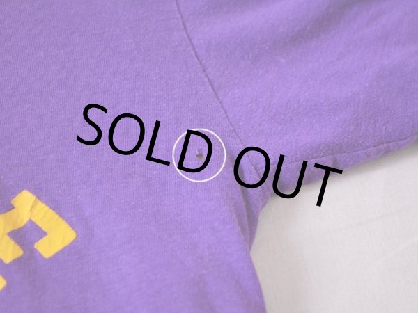 左脇下付近に小さなダメージ。