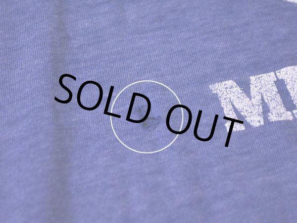 背中にダメージ。