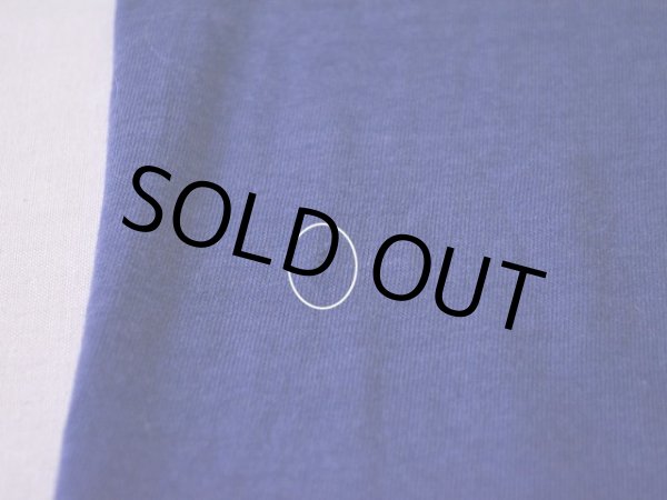 フロント右脇腹に僅かなホツレ。