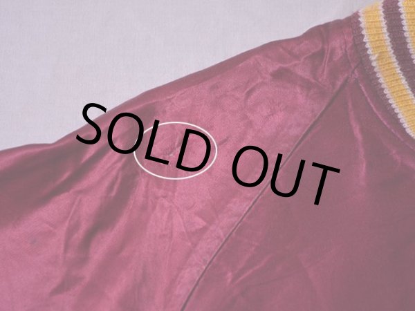 右肩に小さなダメージ。