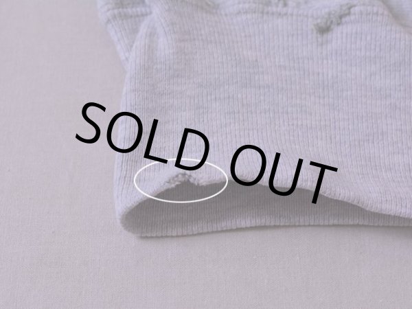 バック裾リブに僅かなダメージ。