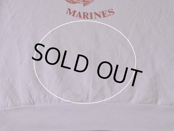 お腹に薄らシミ。