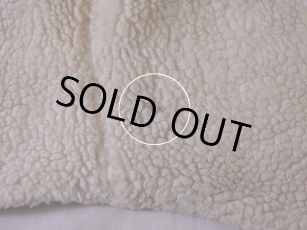 裏ボアに少々汚れ。