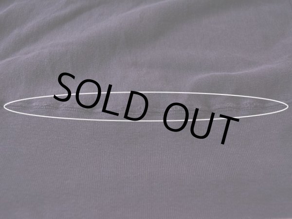 裾リブ付け根にスレ。