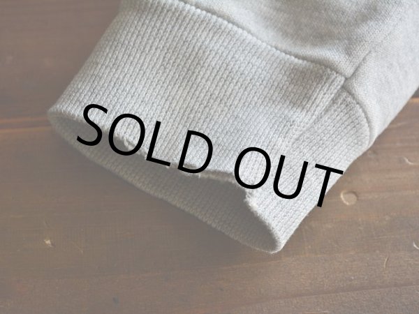 左袖リブに少々ダメージ。